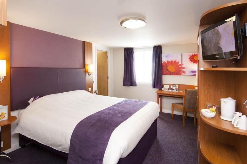Premier Inn Southampton West Ower Kültér fotó