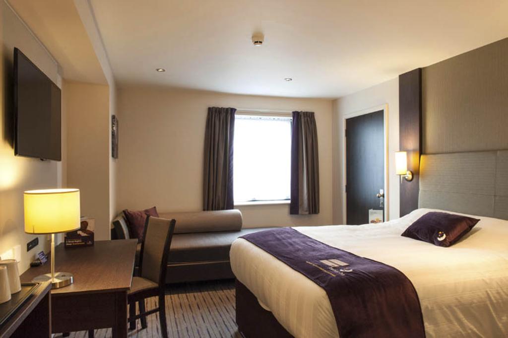 Premier Inn Southampton West Ower Kültér fotó