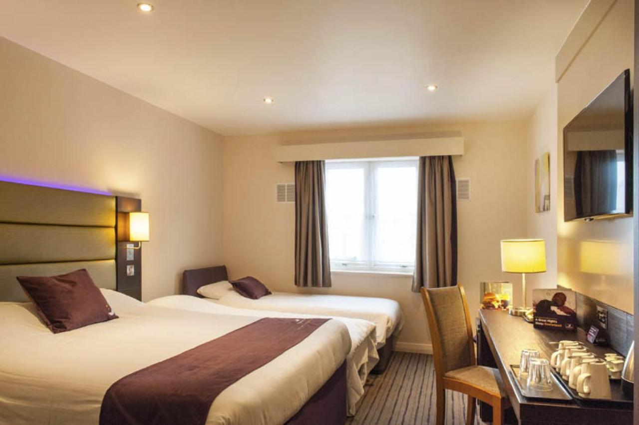 Premier Inn Southampton West Ower Kültér fotó